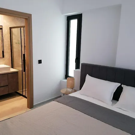Casa Faros Apartmán *