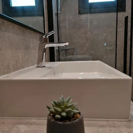 Casa Faros Apartmán *